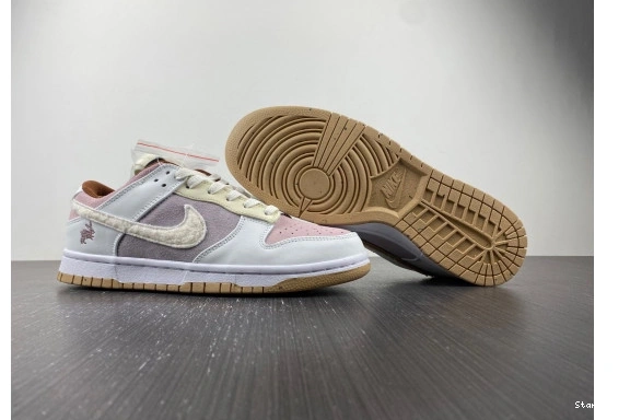Year Low PRM Fossil FD4203-211 (2023) Dunk Retro Stone Nike of Rabbit the 0803